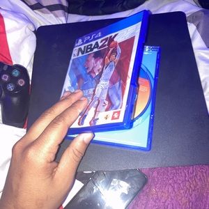 PS4 slim
